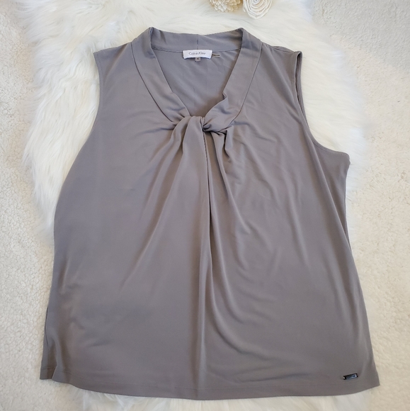 Calvin Klein Tops - Calvin klein Sleeveless top